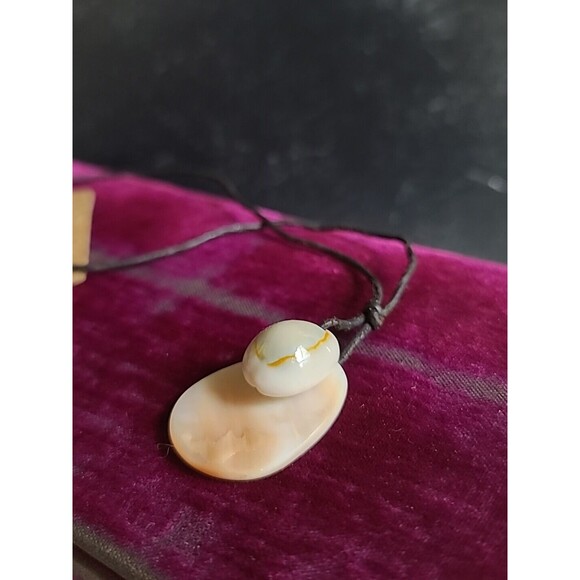 Adjustable Double Shell Pendant Necklace - Picture 3 of 10